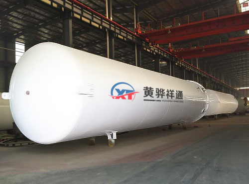 LNG臥式低溫儲罐(真空粉末絕熱)1